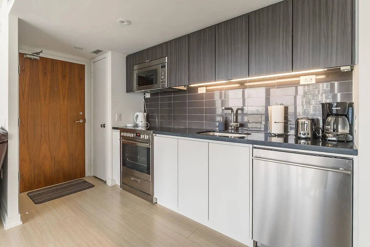 Simply Comfort. Amazing Downtown Apartments Toronto