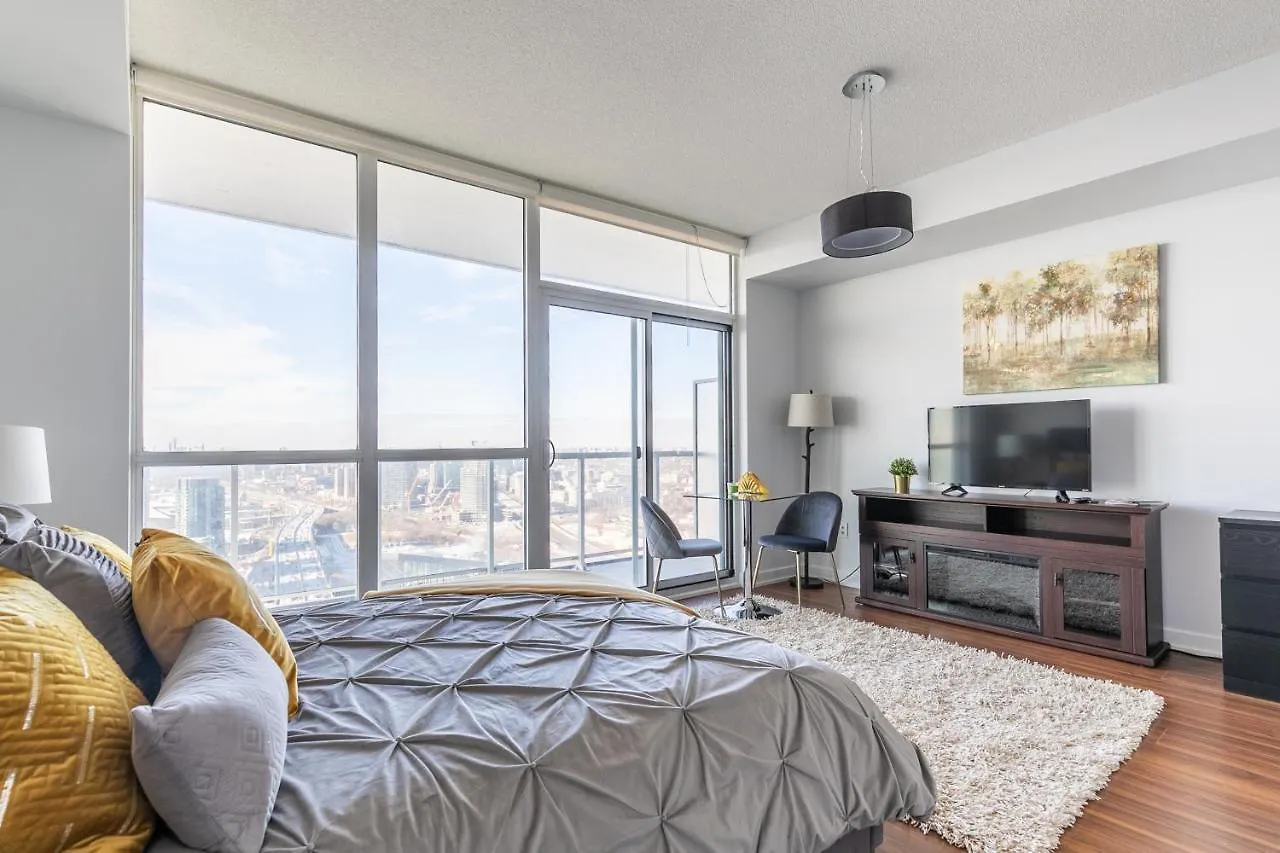Simply Comfort. Amazing Downtown Apartments Toronto Canada